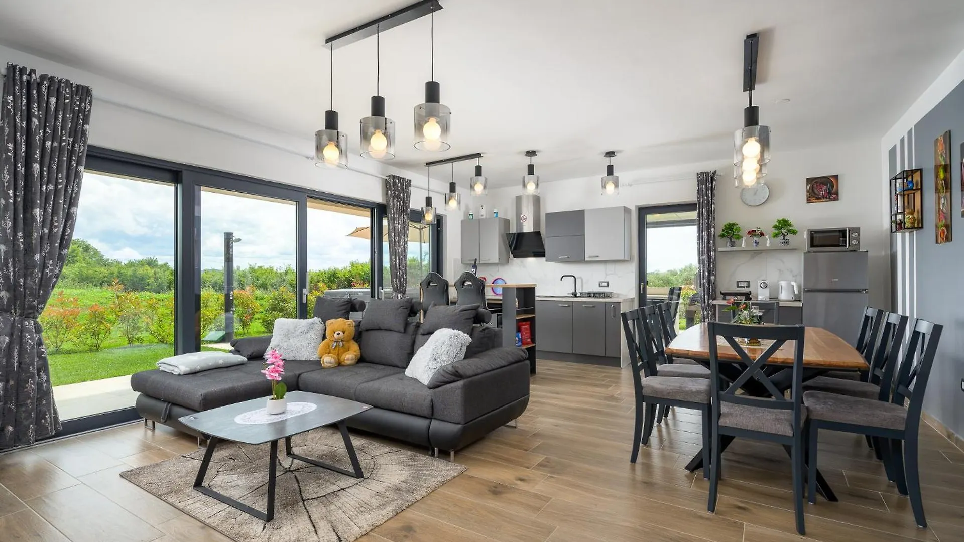 Luxury Apartments Brigitta With Whirlpool In Umag
