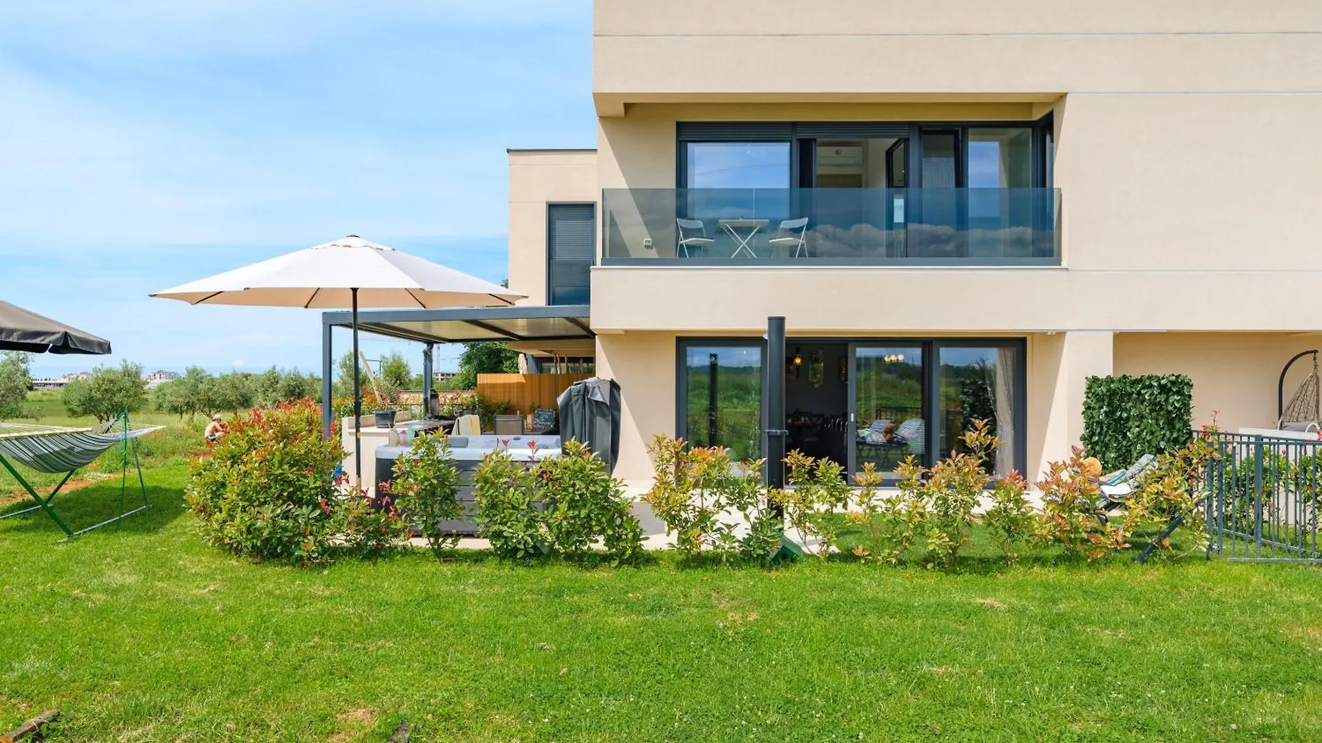 Luxury Apartments Brigitta With Whirlpool In Umag