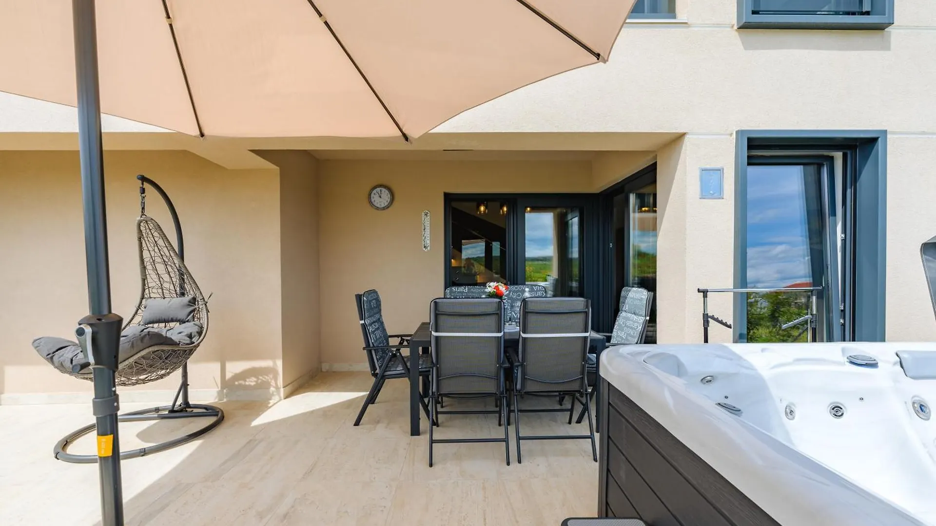 Luxury Apartments Brigitta With Whirlpool In Umag 0*,  Chorvatsko