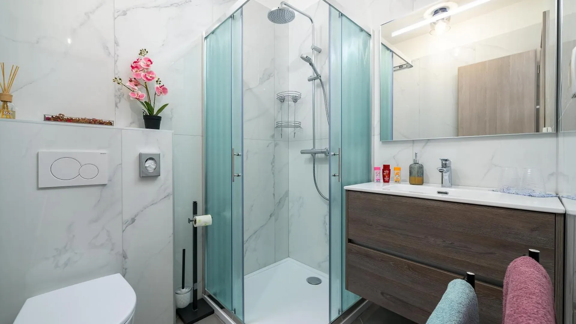 Luxury Apartments Brigitta With Whirlpool In Umag