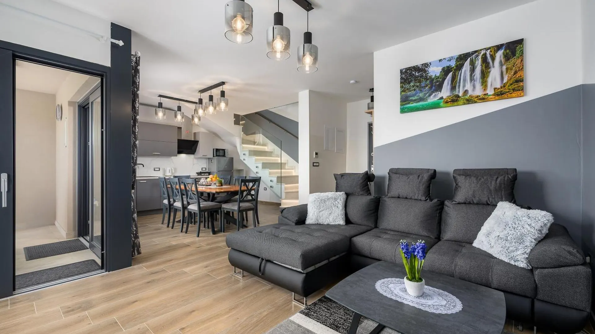 Luxury Apartments Brigitta With Whirlpool In Umag