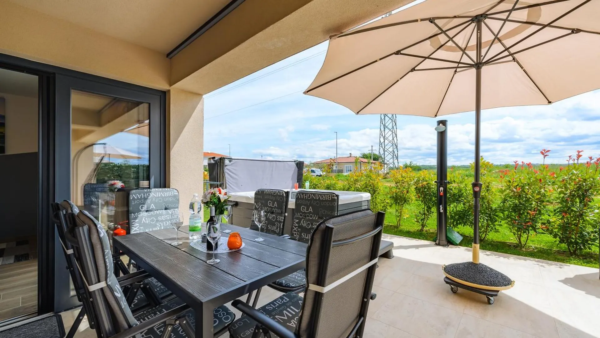 Luxury Apartments Brigitta With Whirlpool In Umag Chorvatsko