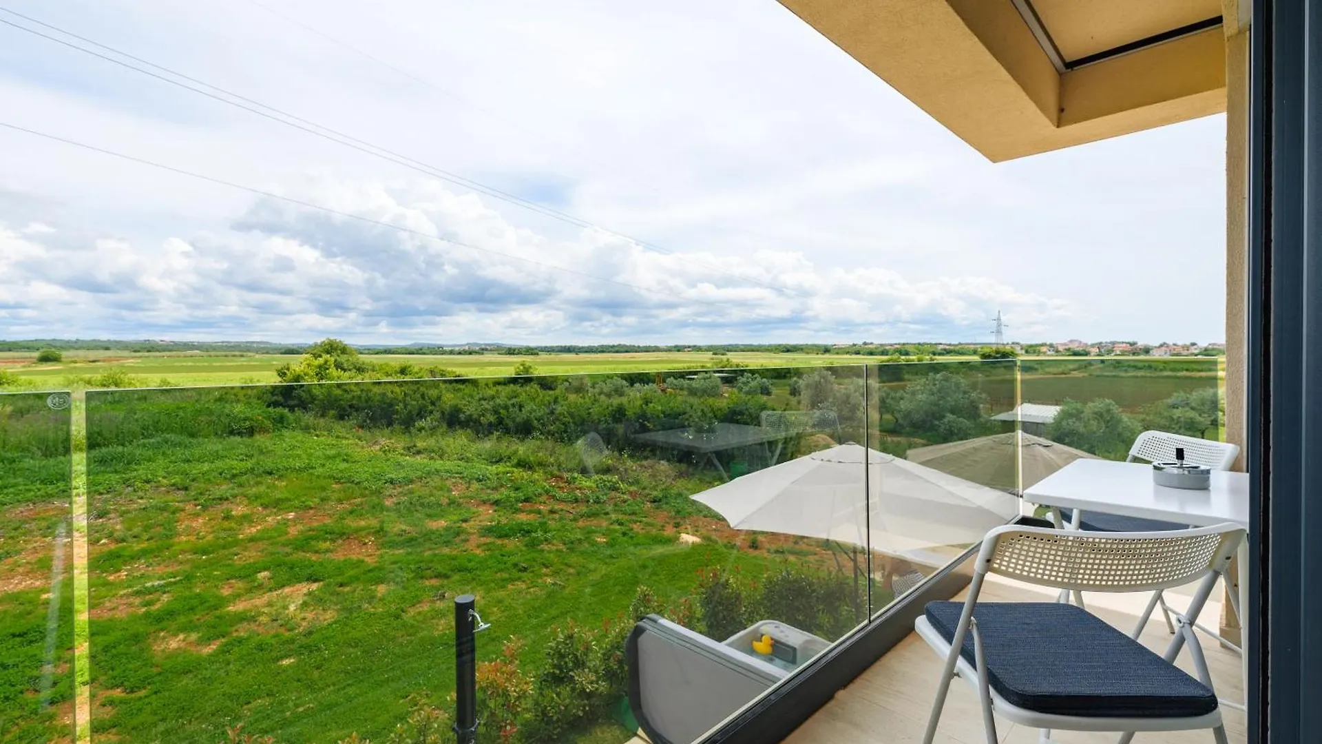 Luxury Apartments Brigitta With Whirlpool In Umag