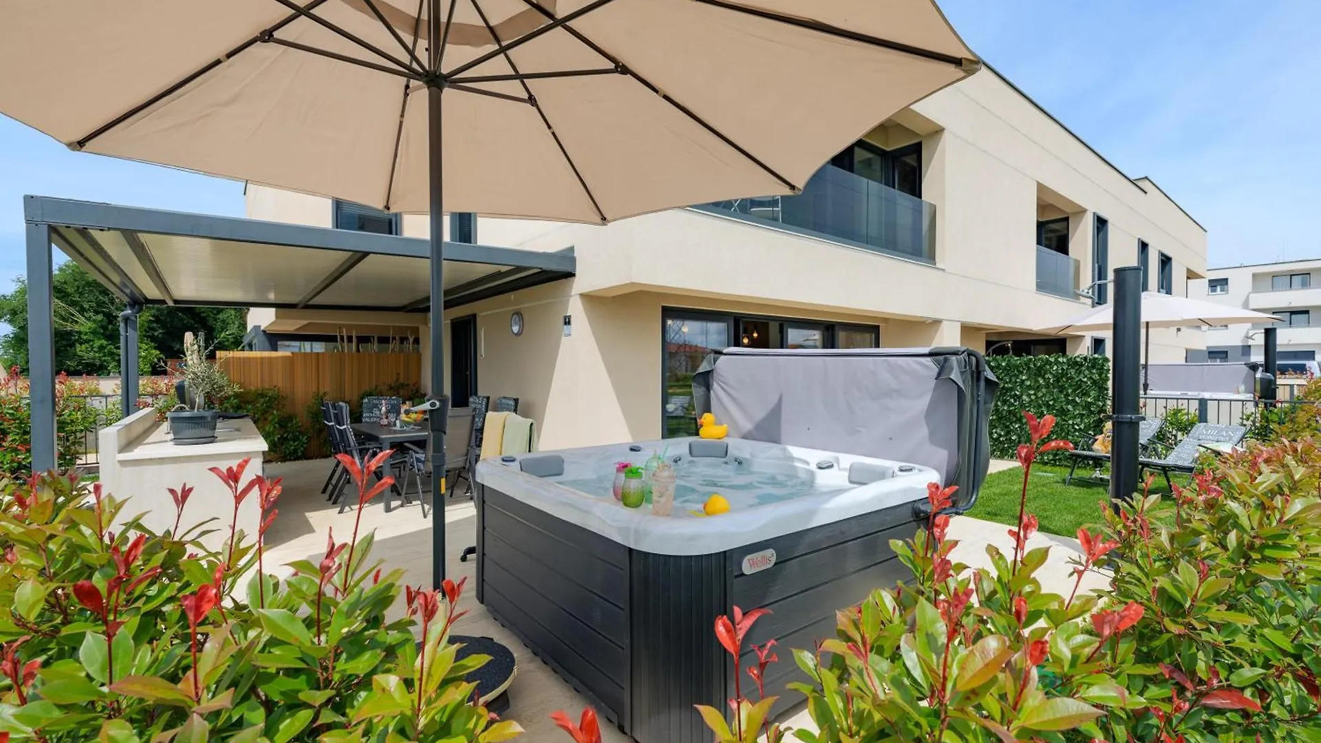Luxury Apartments Brigitta With Whirlpool In Umag
