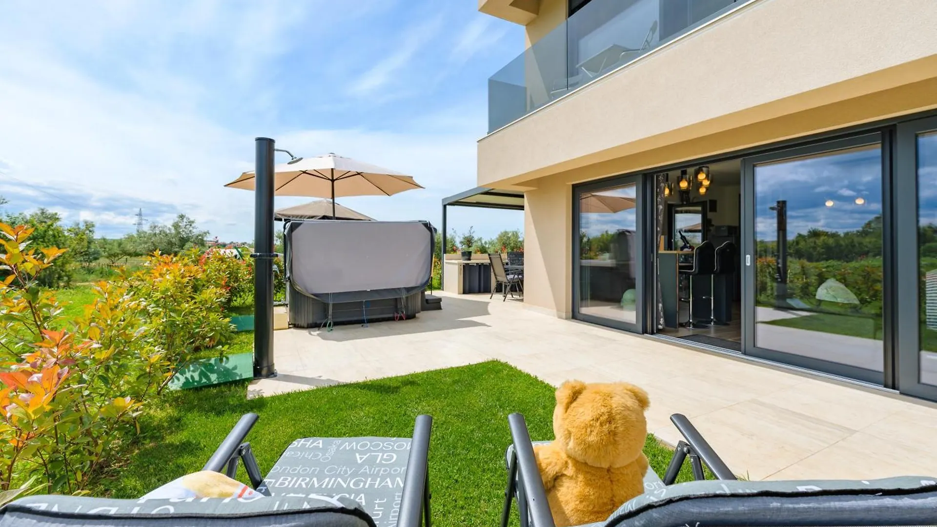 Luxury Apartments Brigitta With Whirlpool In Umag